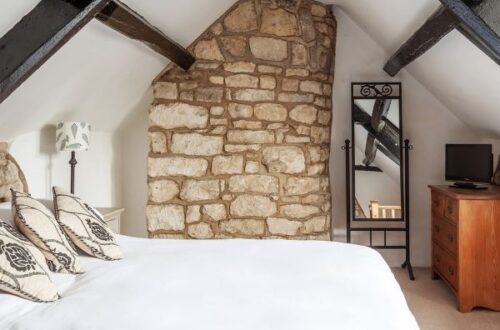 Camera da letto stile cottage: 12 idee a cui ispirarsi